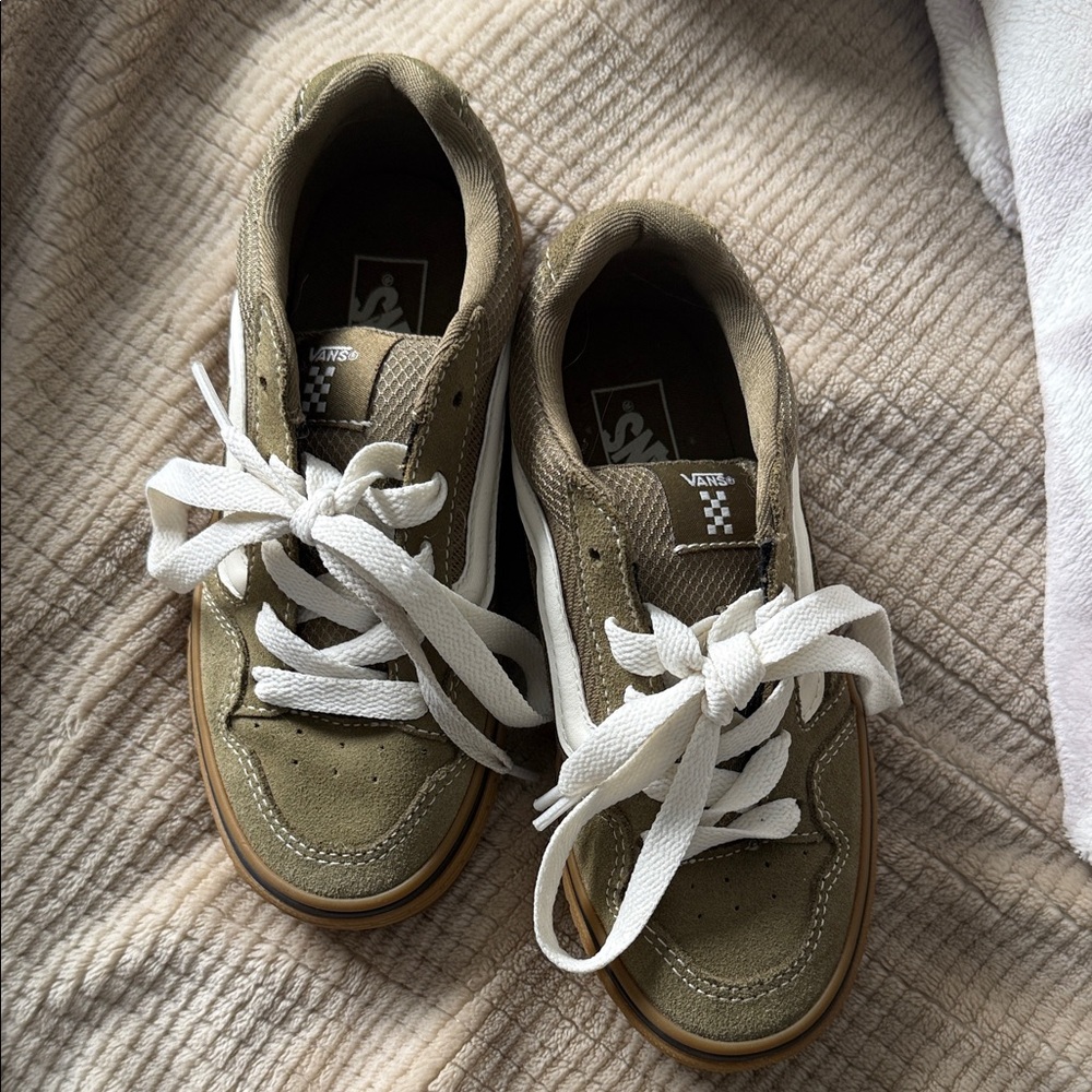 Kids Vans Khaki and White Low-Top Sneakers
